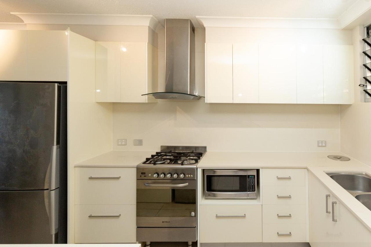 Frangipani Apartments On Hamilton Island By Hiha Exteriör bild