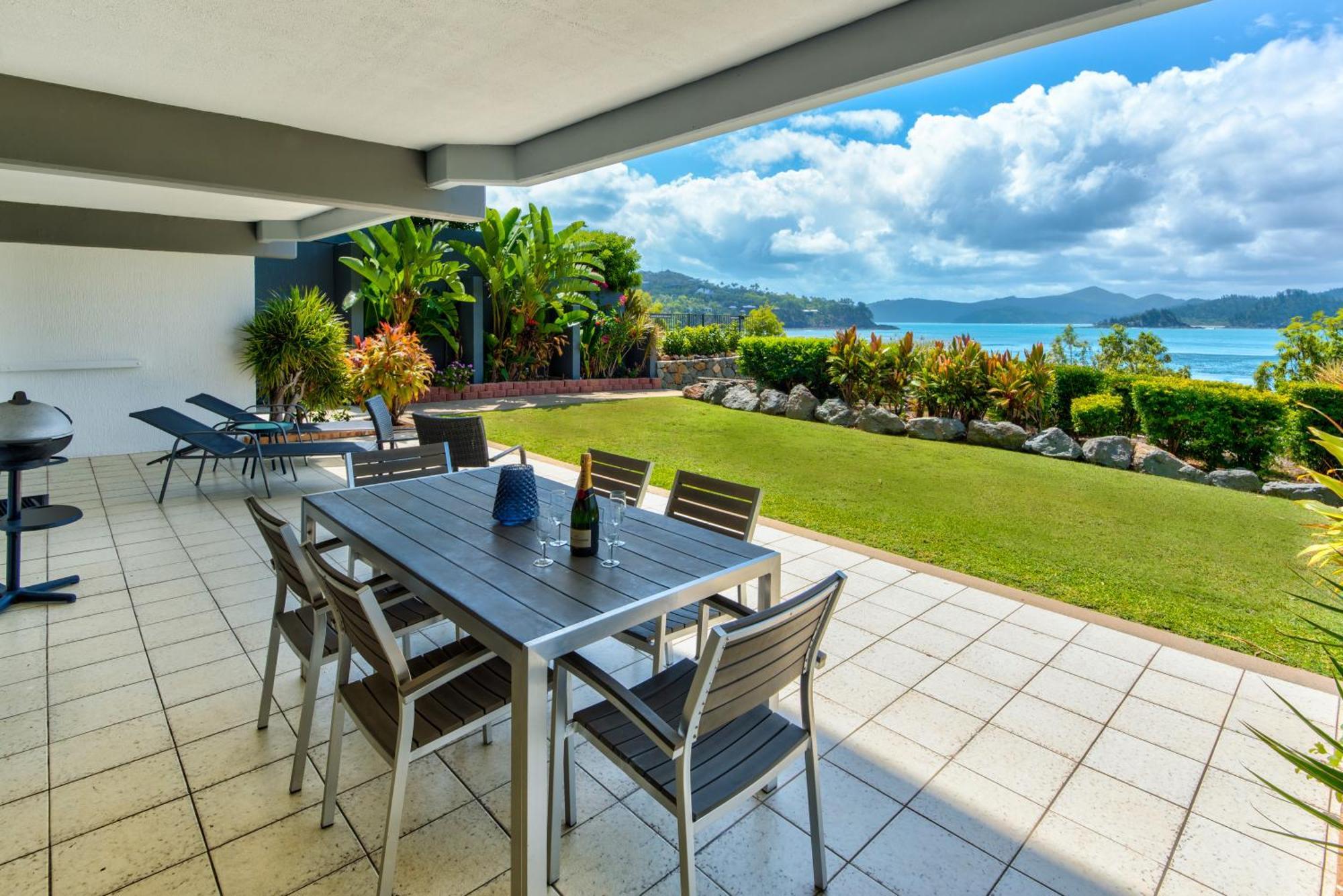 Frangipani Apartments On Hamilton Island By Hiha Exteriör bild